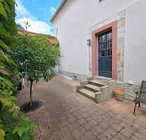 Haus zur Miete, 5 ZKB, Parkplatz, mitten in Flörsheim, Mainnähe - Hochheim am Main