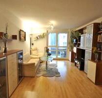 Helle 2,5-Zimmer-Wohnung im 2. OG mit Balkon in Stuttgart-Hausen