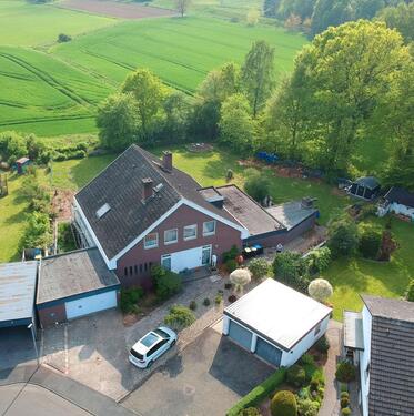 Foto - Vorstadtvilla in Stadtallendorf mit Panoramablick und Spa