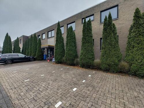 Foto - Mehrfamilienhaus mit 3 Wohnungen zu verkaufen – Kapitalanlage