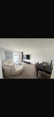 Foto - 2.5 Zimmer Erdgeschoss mit Balkon Neu Saniert und Renoviert