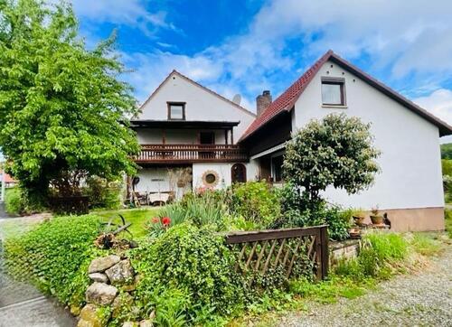 Foto - Wohntraum auf dem Land - großzügiges Einfamilienhaus
