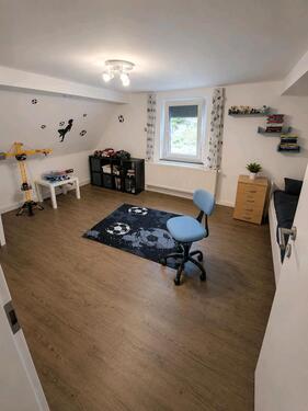 Foto - 8 Zimmer Einfamilienhaus in Breitbrunn