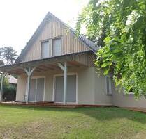 Großzügiges Wohnhaus direkt am Wasser - 6 Zimmer, Garten, Garage - Groß Köris