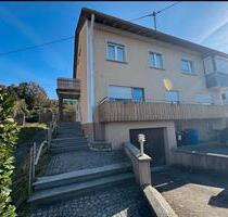 4-Zimmer-Wohnung mit Ankleidezimmer, Garten, Garage - Bad Bellingen
