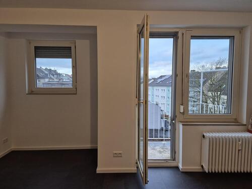 Foto - Appartement neu zentral günstig zur Uni und Innenstadt mit kleinem Balkon
