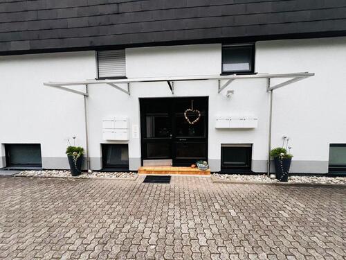 Foto - Bübinger Berg 3 Zi Whg mit EBK neues Bad und Parkett in Sackgasse