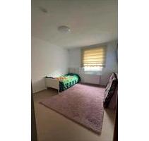 1 Zimmer Wohnung zu Vermieten - 850,00 EUR Kaltmiete, ca.  32,00 m² in Ludwigsburg (PLZ: 71634) Eglosheim