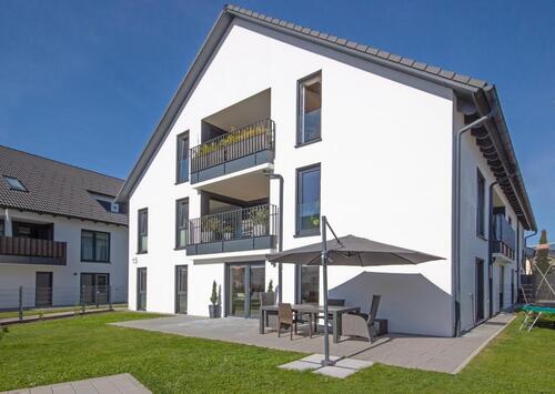 Foto - PRIVATVERKAUF-Neuwertige 3-Zi.-Wohnung mit Garten und vielem mehr