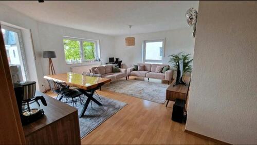 Foto - Schöne 3-Zimmer-Wohnung mit Balkon in ruhiger Lage