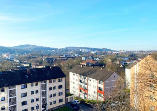 Foto - Licht, Ruhe & Weitblick – helle 3-Zimmer-Wohnung mit Loggia