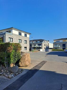 Foto - Tiefgaragenstellplatz in Rellingen – sicher, trocken & bestens erreichbar