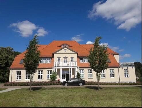Foto - Seniorengerechtes Wohnen im Gutshaus Ludwigsburg in der Uckermark