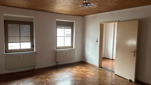 Foto - *ZU VERMIETEN* 3-Zimmer-Wohnung im 1.OG