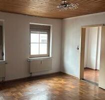 *ZU VERMIETEN* 3-Zimmer-Wohnung im 1.OG - Ichenhausen