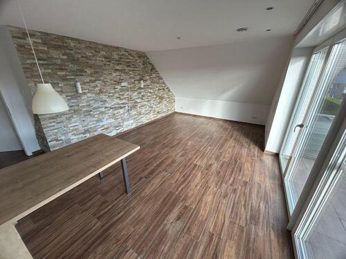 Foto - Moderne Dachgeschosswohnung mit Balkon und Aufzug