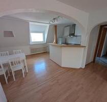 Top-Lage Dortmund: Hell, EBK, teilmöbliert, neue Heizung & Garage