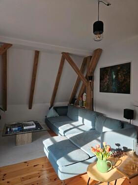 Foto - 2 Zimmer Dachgeschoßwohnung zur Miete in Berlin