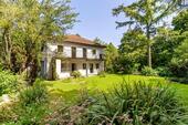 Foto - Perfekt für Familien: Soeben hochwertig renoviertes Einfamilienhaus mit Garten