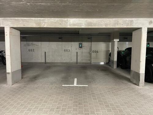 Foto - Tiefgaragenstellplatz zu vermieten (Stuttgart - Nordbahnhofstr.)