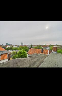 Foto - Zentrale Lage – Dachgeschoss mit Genehmigung