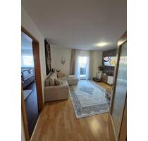 Schöne helle 2,5-Zimmer-Wohnung mit Balkon & TG-Stellplatz - Miltenberg