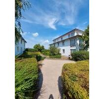3 Zi, ruhige Wohngegend, Stadtrand, Terrasse, Stellplatz - Güstrow