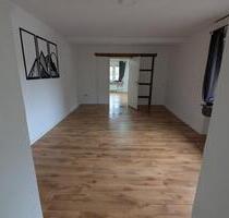 Schöne Wohnung mit Einbauküche, ab sofort frei! - Bad Driburg