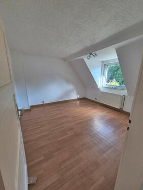 Foto - 2 Zimmer Dachgeschoßwohnung zur Miete in Homburg