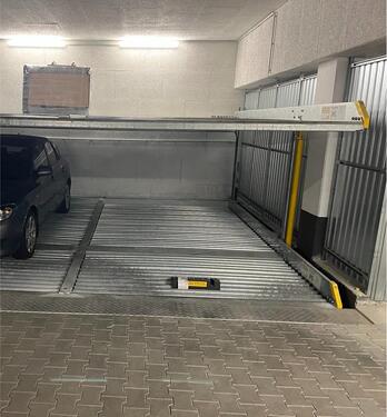 Foto - Tiefgaragenstellplatz - 78,00 EUR Miete,