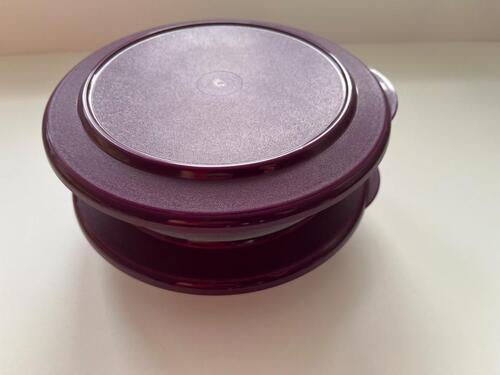 Foto - Tupperware Tafelfeinen flach. - 25,00 EUR Kaltmiete,