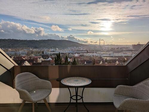 Foto - Großzügige 4,5-Zimmer-Wohnung mit Dachterrasse in Untertürkheim