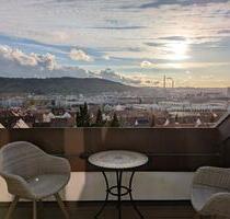 Großzügige 4,5-Zimmer-Wohnung mit Dachterrasse in Untertürkheim - Stuttgart Luginsland Großzügige 4,5-Zimmer-Wohnung mit Dachterrasse in Untertürkheim - Stuttgart Luginsland