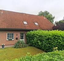 Doppelhaushälfte mit Garten+Garage in Bad Zwischenahn - Ofen