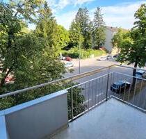 Provisionsfrei: sanierte 2-Zimmer-Wohnung mit Balkon - München Sendling-Westpark