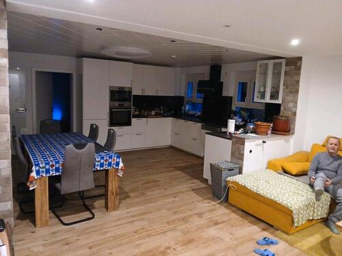 Foto - 4 Zimmer Etagenwohnung zur Miete in Täferrot