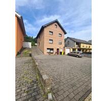 Wohnhaus mit Ferienwohnung in Waldrandlage in Nideggen-Schmidt