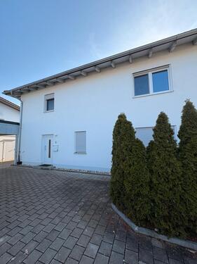 Foto - 4 Zimmer Doppelhaushälfte zur Miete in Aholfing