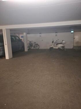 Foto - Tiefgaragenstellplatz - 70,00&nbsp;EUR Miete,