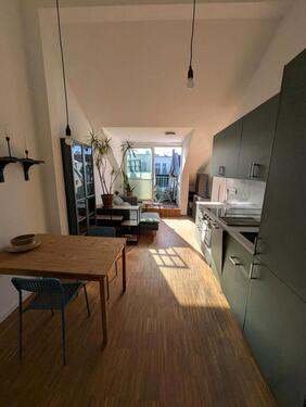 Foto - Moderne möblierte Wohnung mit Balkon in ruhiger Hinterhof-Lage