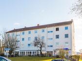 Foto - Zuhause ist: wohlfühlen in Ihrer frisch renovierten Wohnung: 3-Zimmer-Wohnung mit Balkon