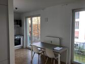 Foto - SUBLET Fully Furnished Studio Apartment