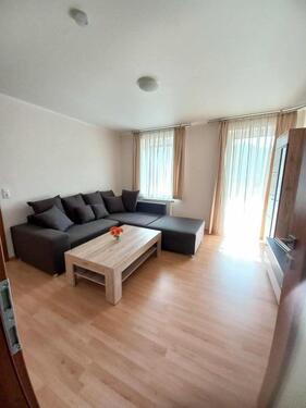 Foto - Voll möblierte 3-Zimmer-Wohnung -Straubing (Nähe TheresienCen. )