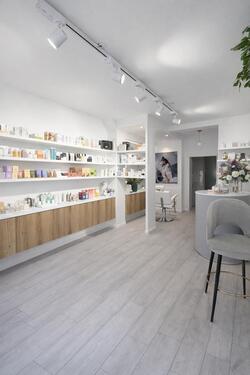 Foto - Voll ausgestattete Ladenfläche – Köln Bayenthal