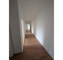 ++Vermiete 5 Raum Wohnung komplett saniert++ - Bernburg (Saale)