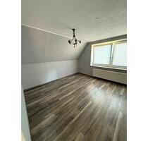 Frisch gestrichene EG Altbau Wohnung in Papenburg