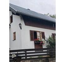 Westhanggrundstück mit Altbestand Einfamilienwohnhaus Regenstauf