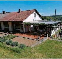 Ruhig gelegene Doppelhaushälfte im Grünen in Dittwar - Tauberbischofsheim