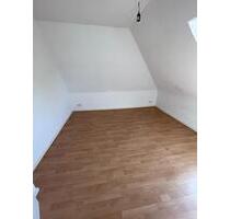 2 Zimmer Dachgeschosswohnung in Brackwede - Bielefeld