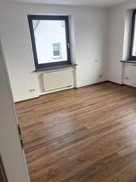 Foto - 3-Zimmer-Wohnung in zentraler Lage – Einbauküche inklusive